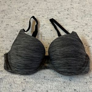 Victoria’s Secret Black & Grey Heathered Form Shape Bra with Adjustable Straps